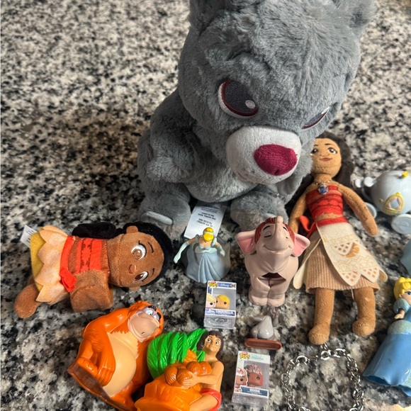 Disney Toy Bundle - Picture 2 of 5